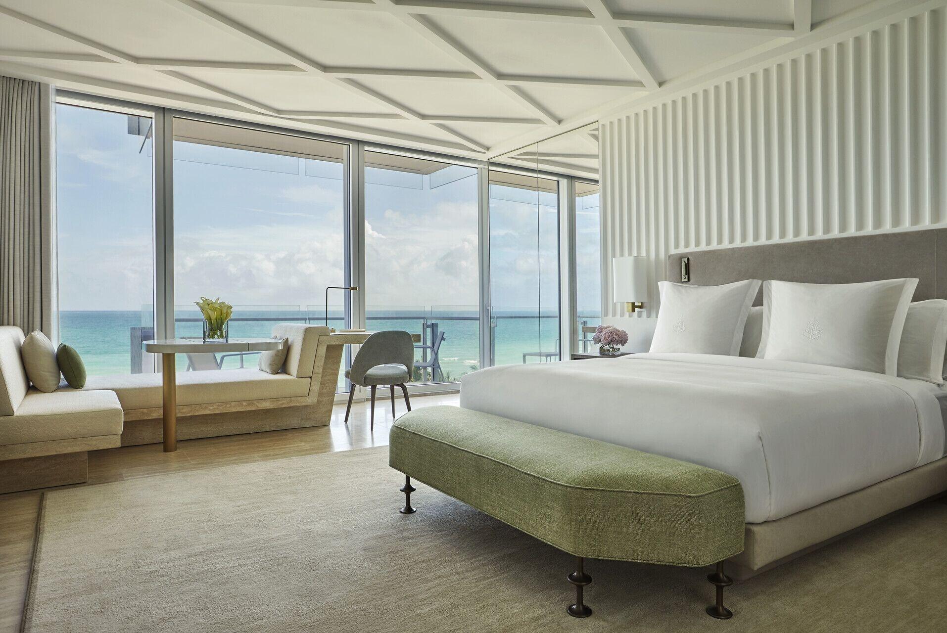 Four Seasons Hotel At The Surf Club Surfside Exterior photo