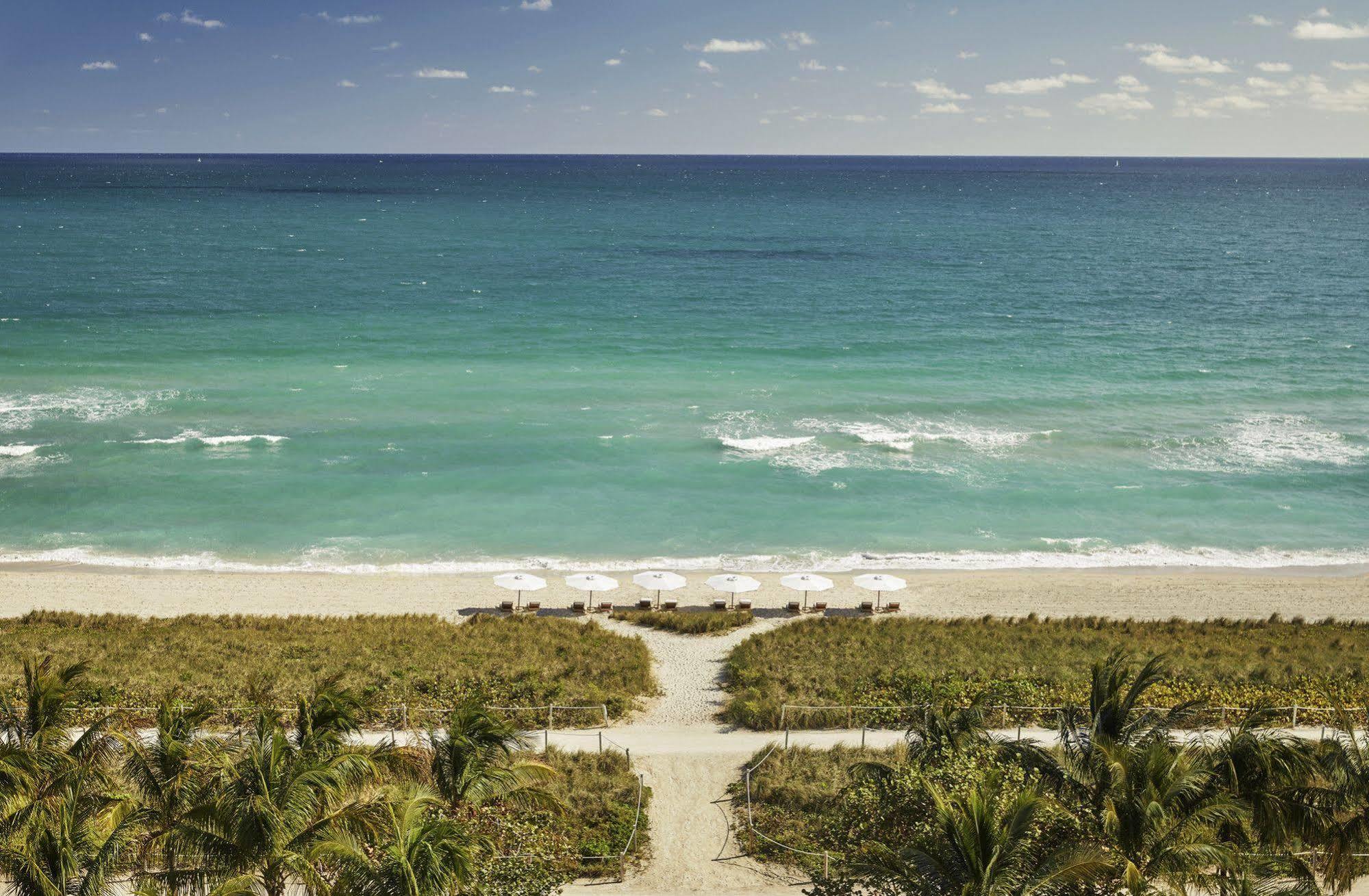 Four Seasons Hotel At The Surf Club Surfside Exterior photo